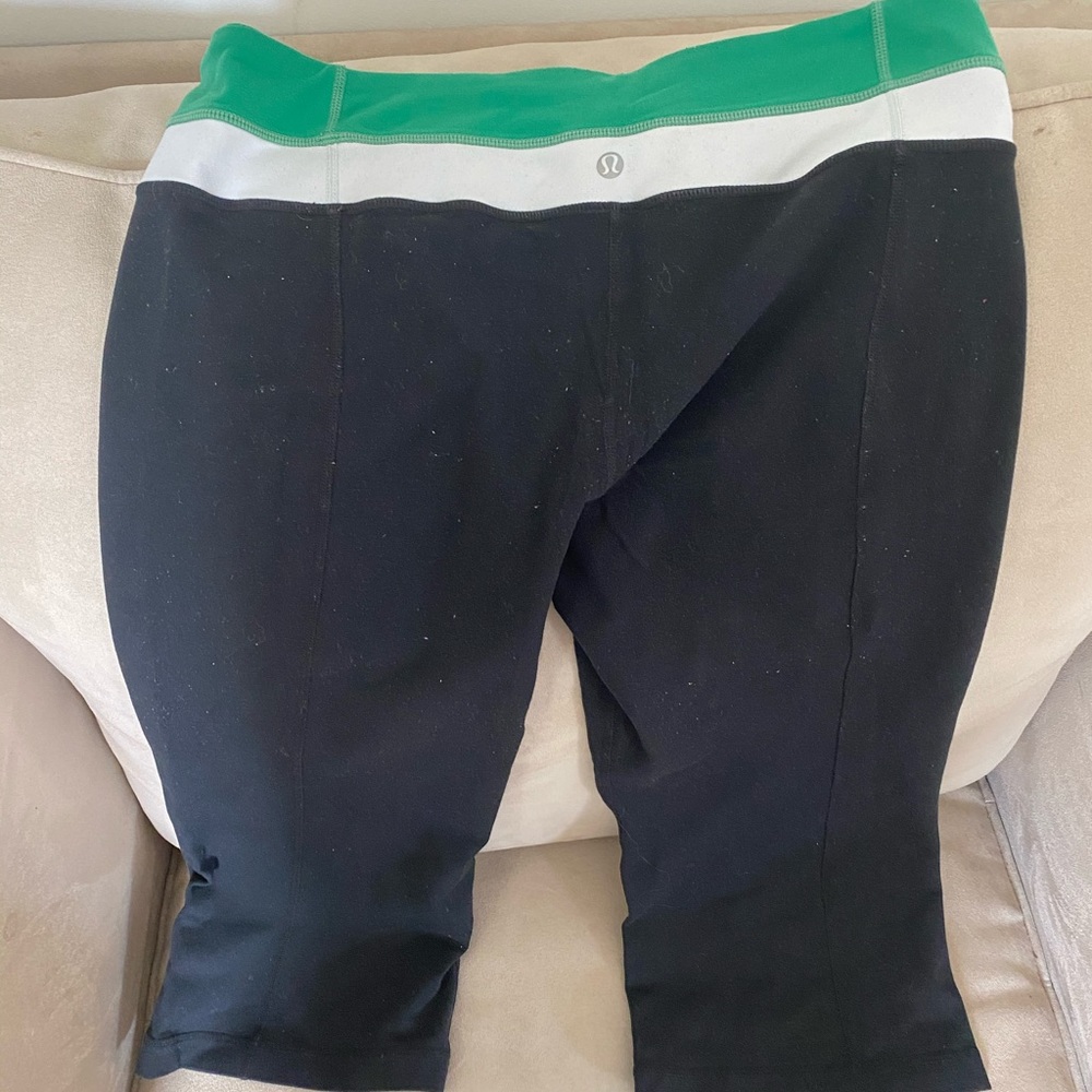 Lululemon Crop Yoga Pant Size 10